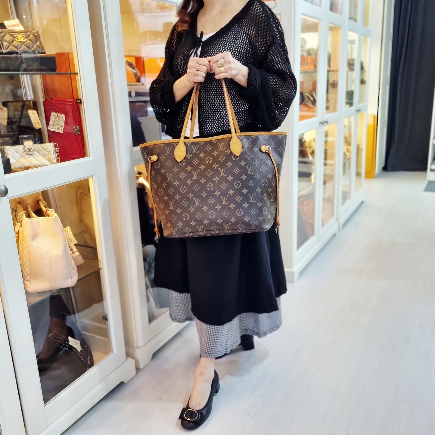 Louis Vuitton Neverfull MM Monogram Ghw