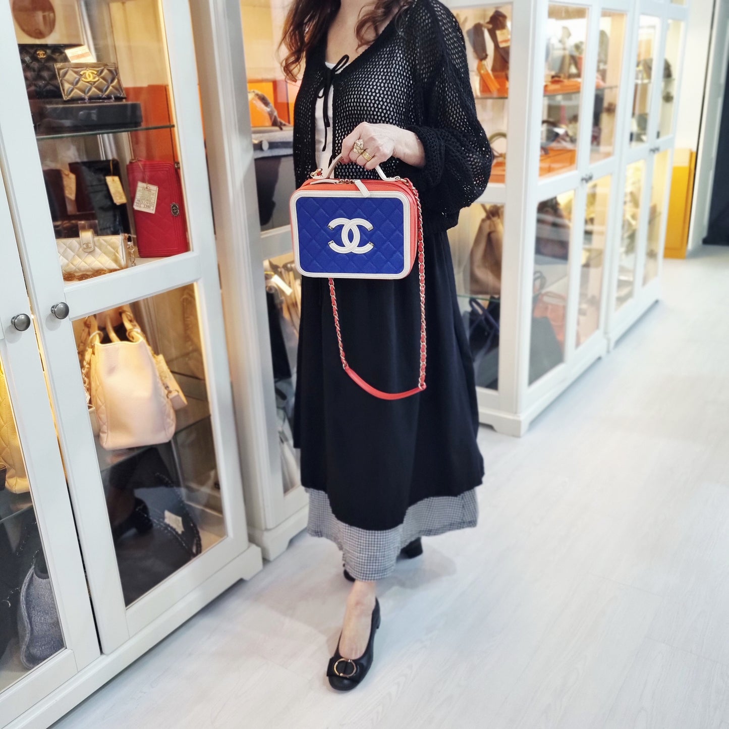 Chanel Filigree Vanity Case Caviar Shw ( Blue/Red/White)