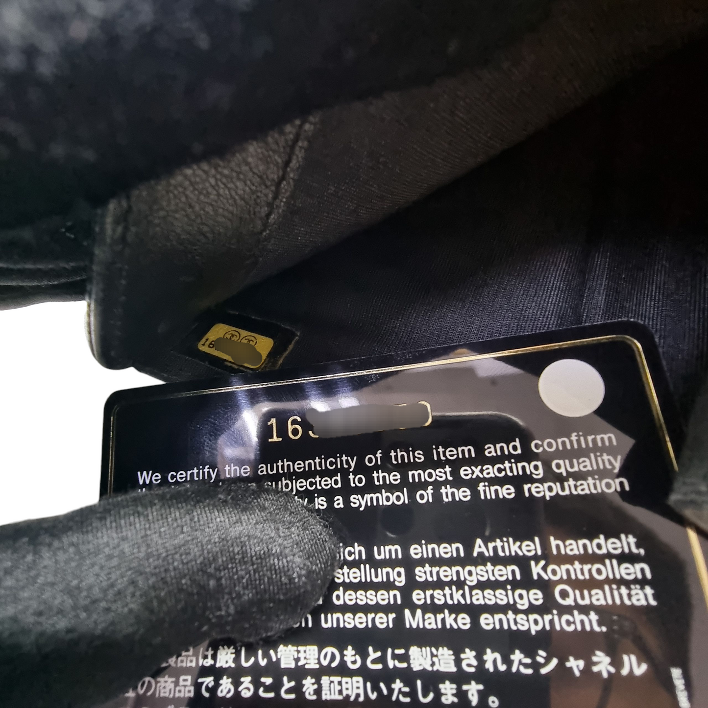 Chanel CC Embossed Timeless Wallet Caviar Shw (Black)