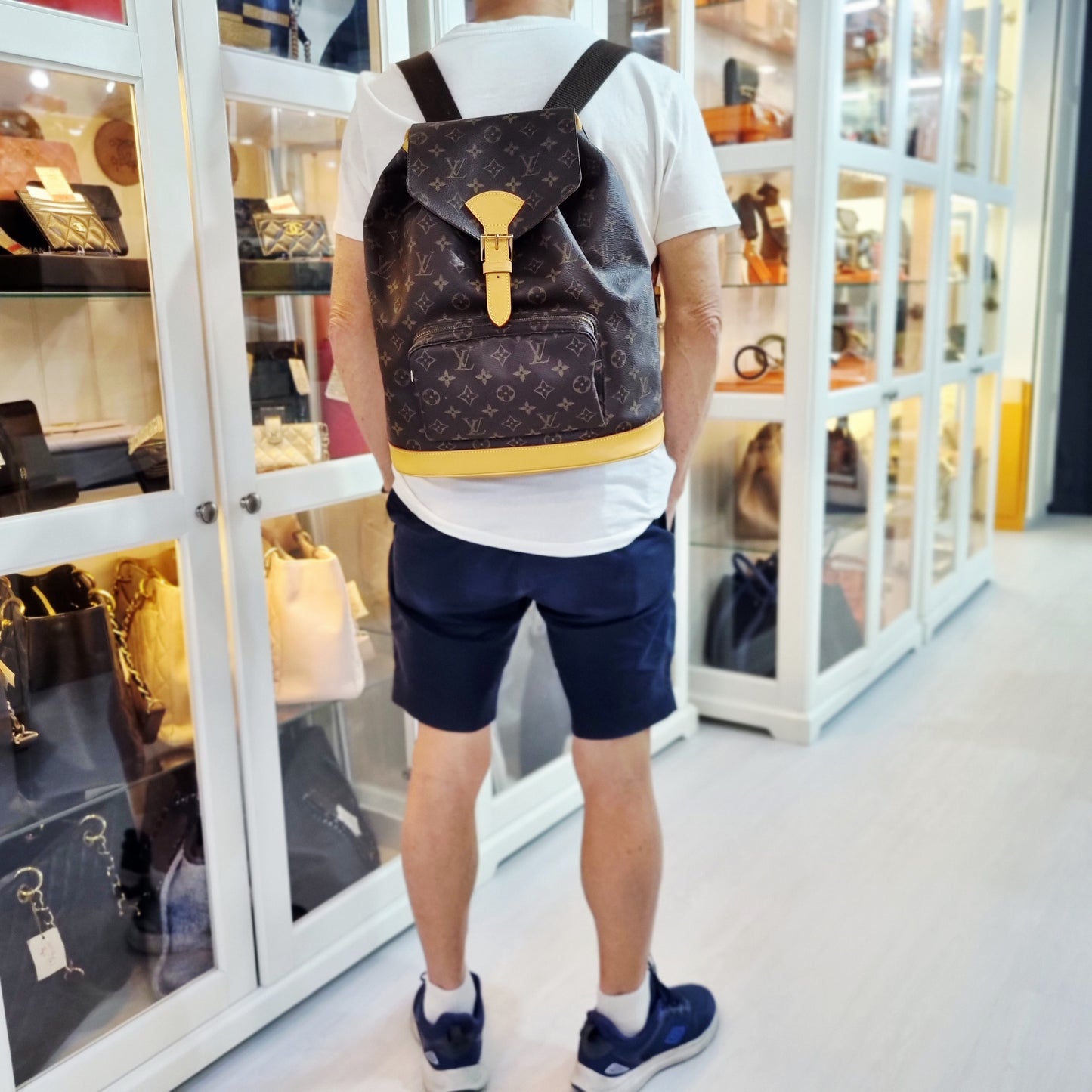 Louis Vuitton Montsouris Backpack GM Monogram Ghw
