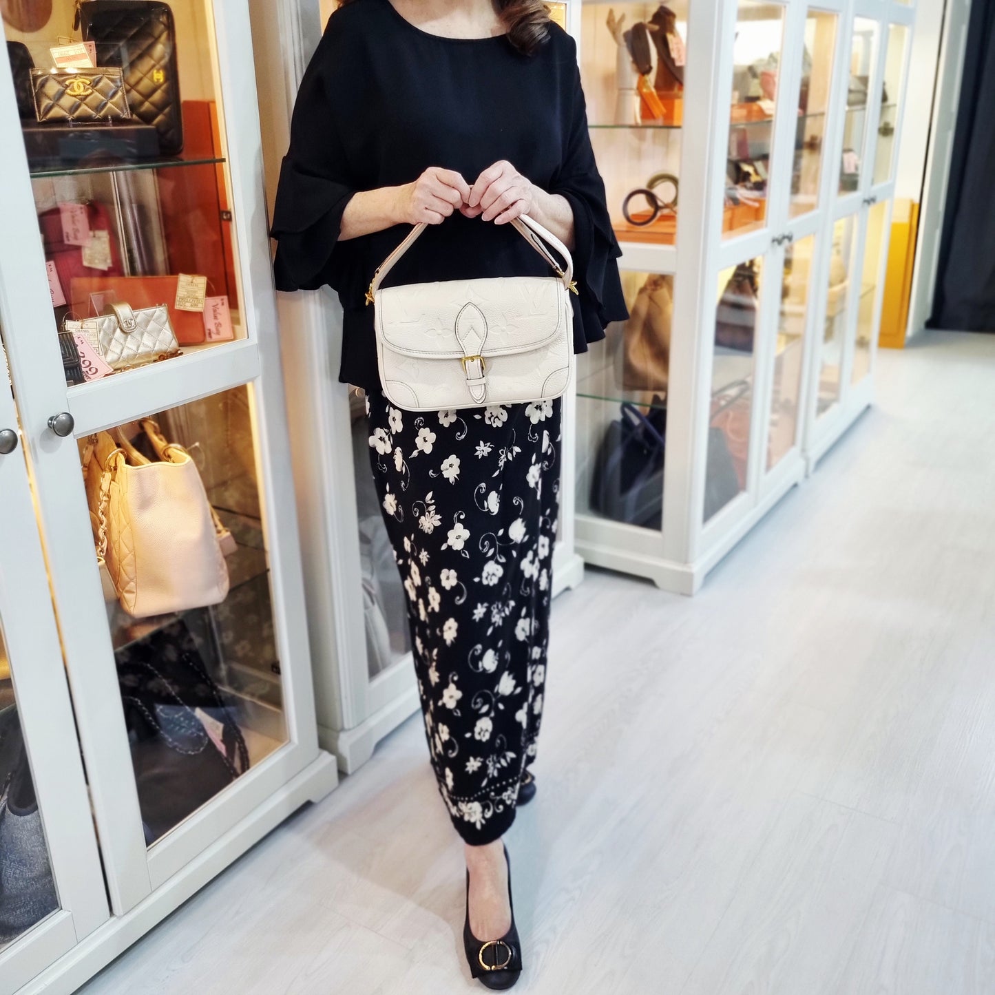 Louis Vuitton Diane PM Monogram Empreinte Creme Ghw