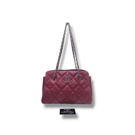 Chanel Hampton Coco Mark Ultra Stitch Leather Shoulder Bag Shw (Red)