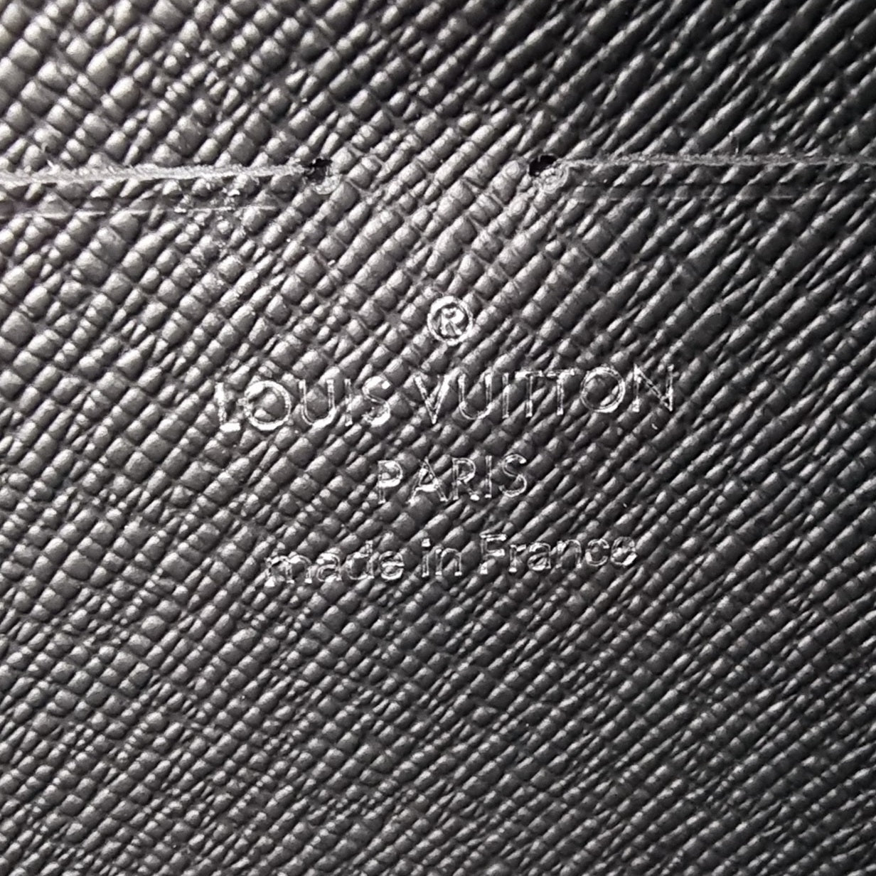 Louis Vuitton Pochette Voyage Monogram Eclipse Shw