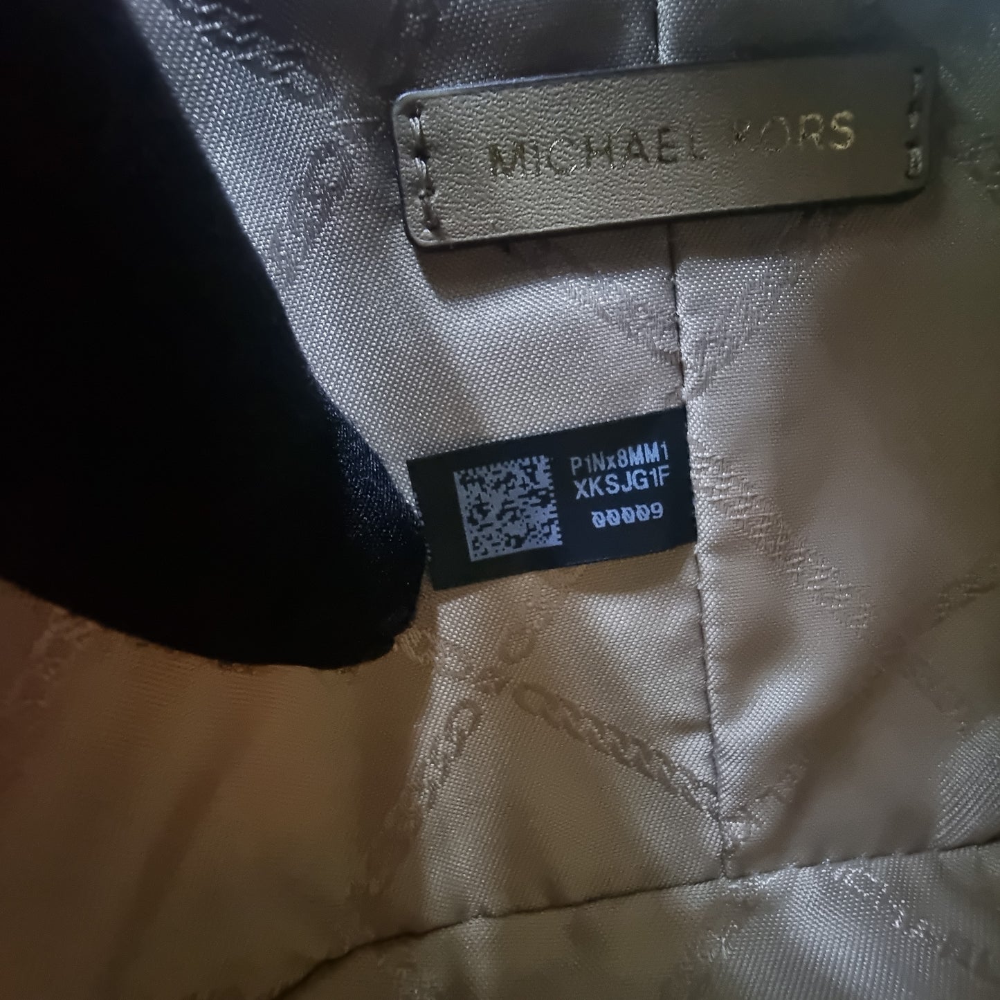 Michael Kors Bedford Travel Logo Stripe Crossbody Ghw (White/Camel/Cantaloupe)
