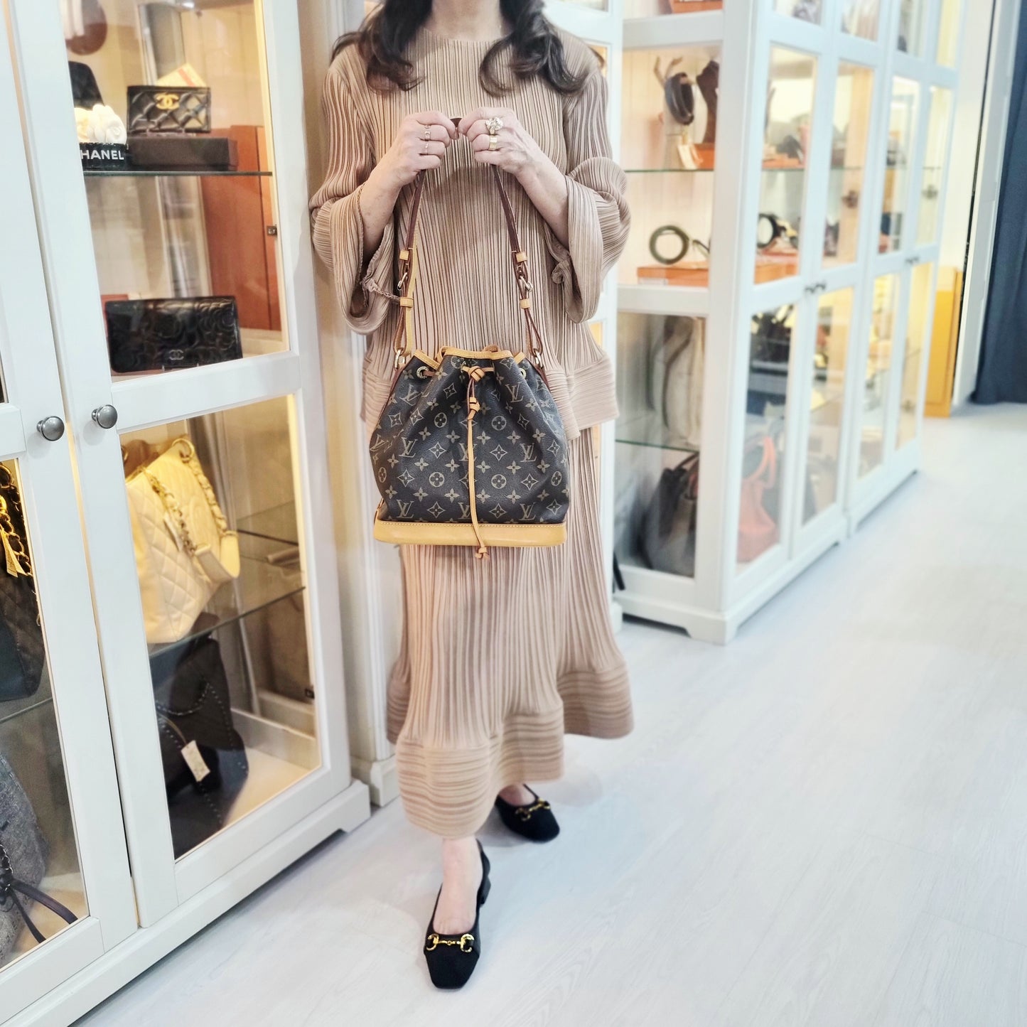 Louis Vuitton Petit Noe Monogram Ghw