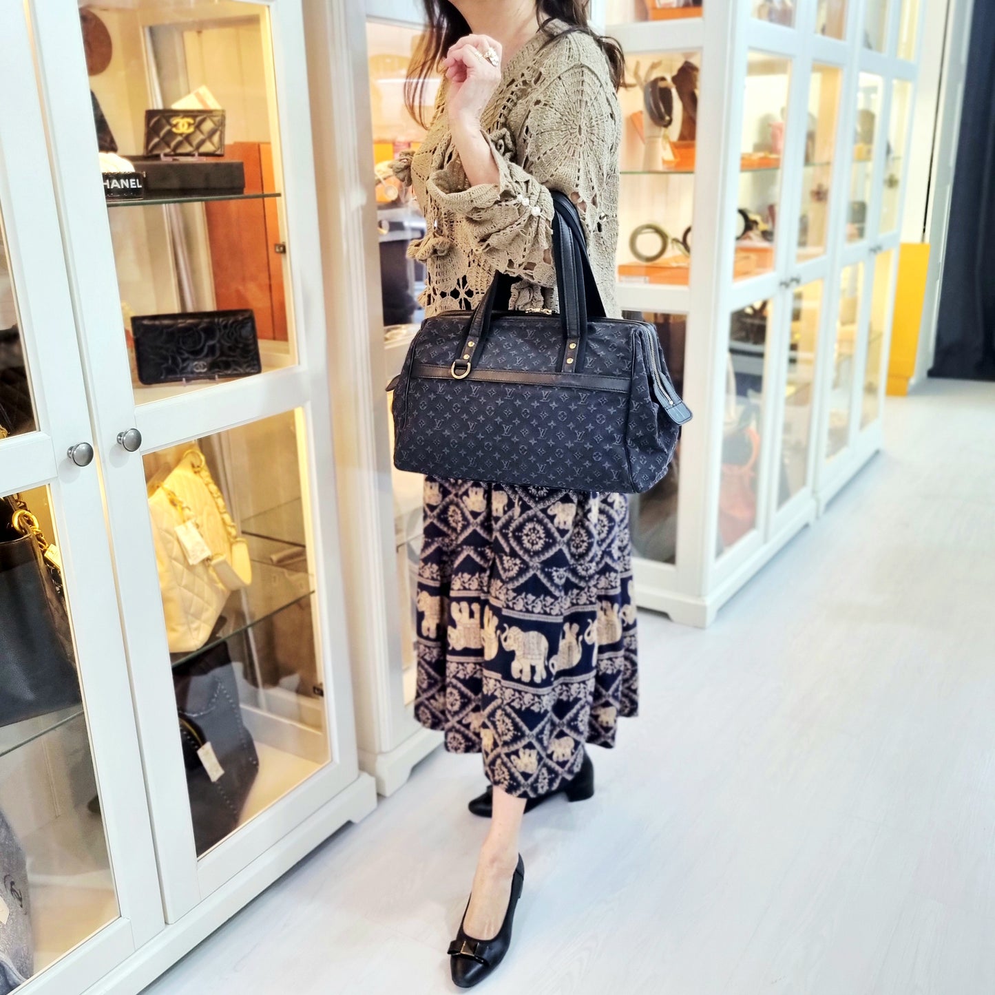 Louis Vuitton Josephine GM Monogram Mini Lin Ghw (Black)