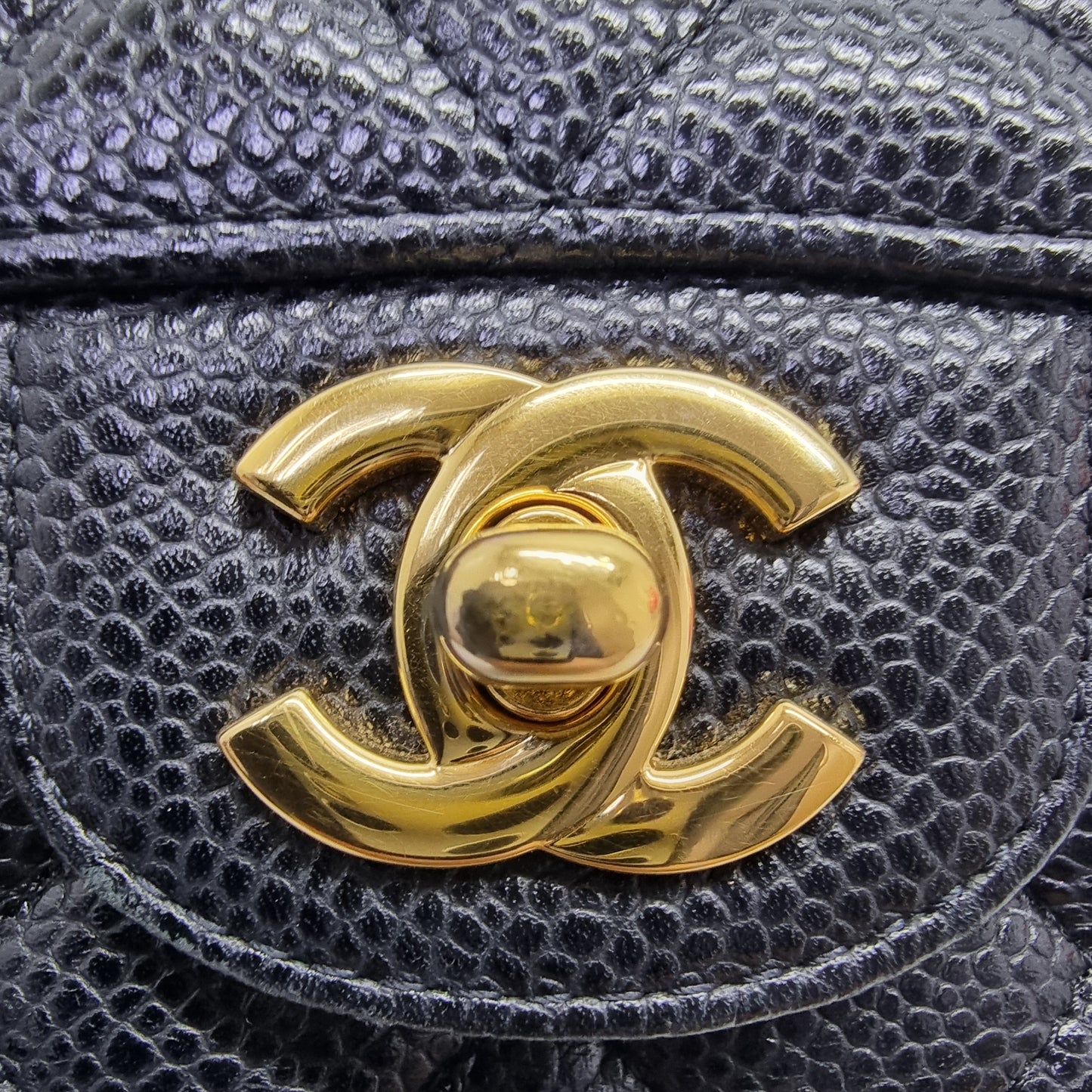 Chanel Classic Medium Double Flap Caviar Black Ghw