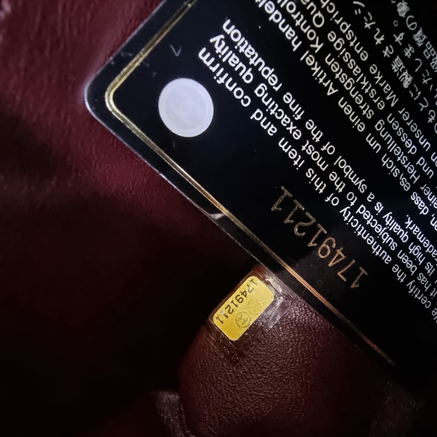 Chanel Classic Jumbo Double Flap Caviar Shw (Black)