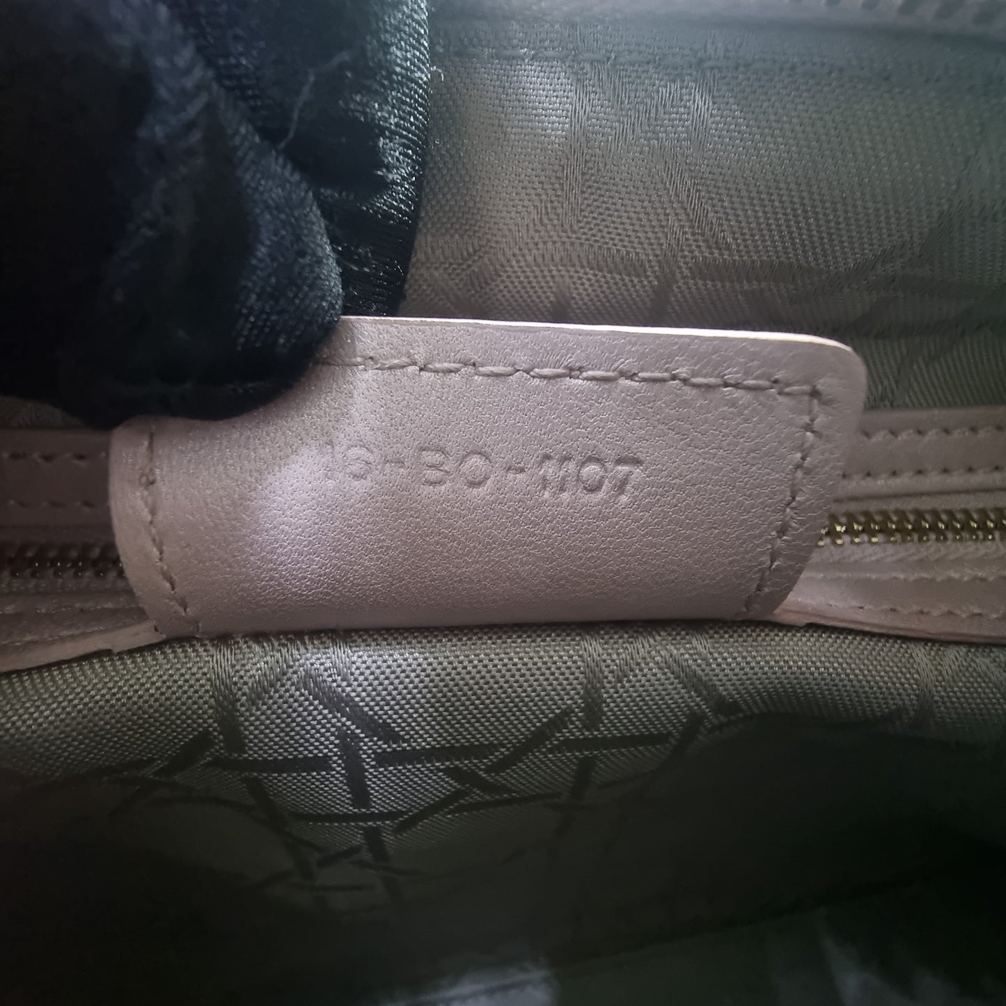 Christian Dior Lady Dior Medium Cannage Lambskin Ghw (Pearlescent Pink)