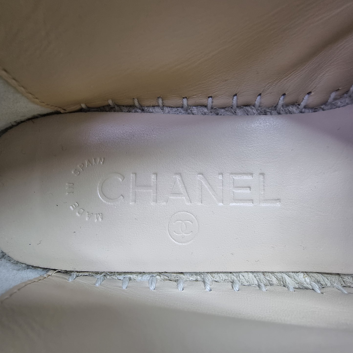 Chanel Espadrilles Lambskin Leather (Beige/Black)