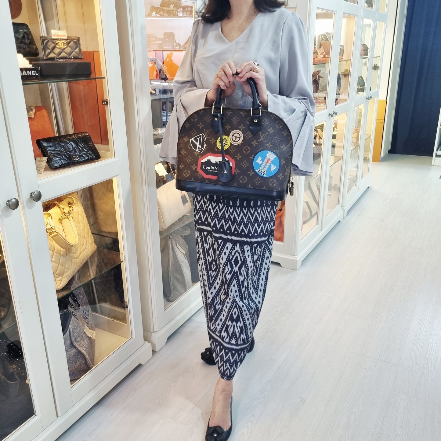 Louis Vuitton Alma PM World Tour Monogram Ghw