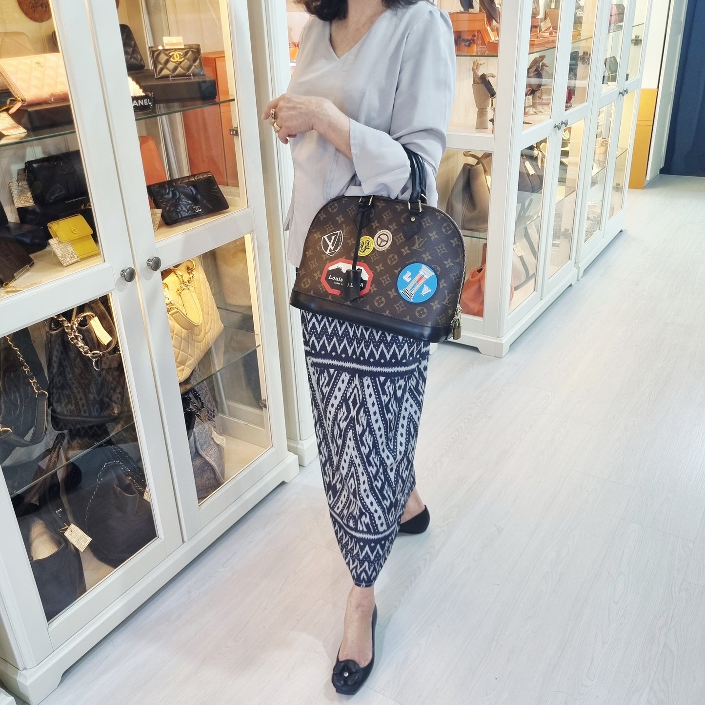 Louis Vuitton Alma PM World Tour Monogram Ghw