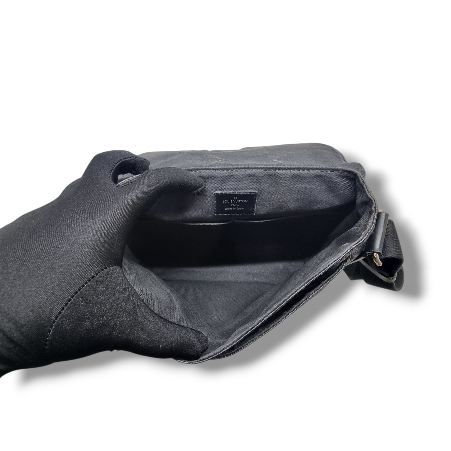 Louis Vuitton District PM Messenger Bag Damier Graphite Shw