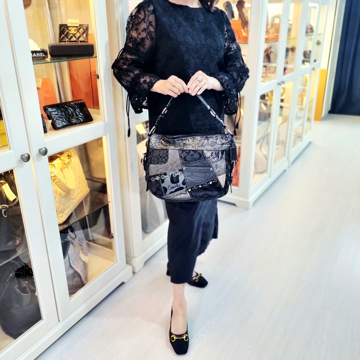 Coach Zoe Patchwork Hobo Bag Shw (Black/Multi)