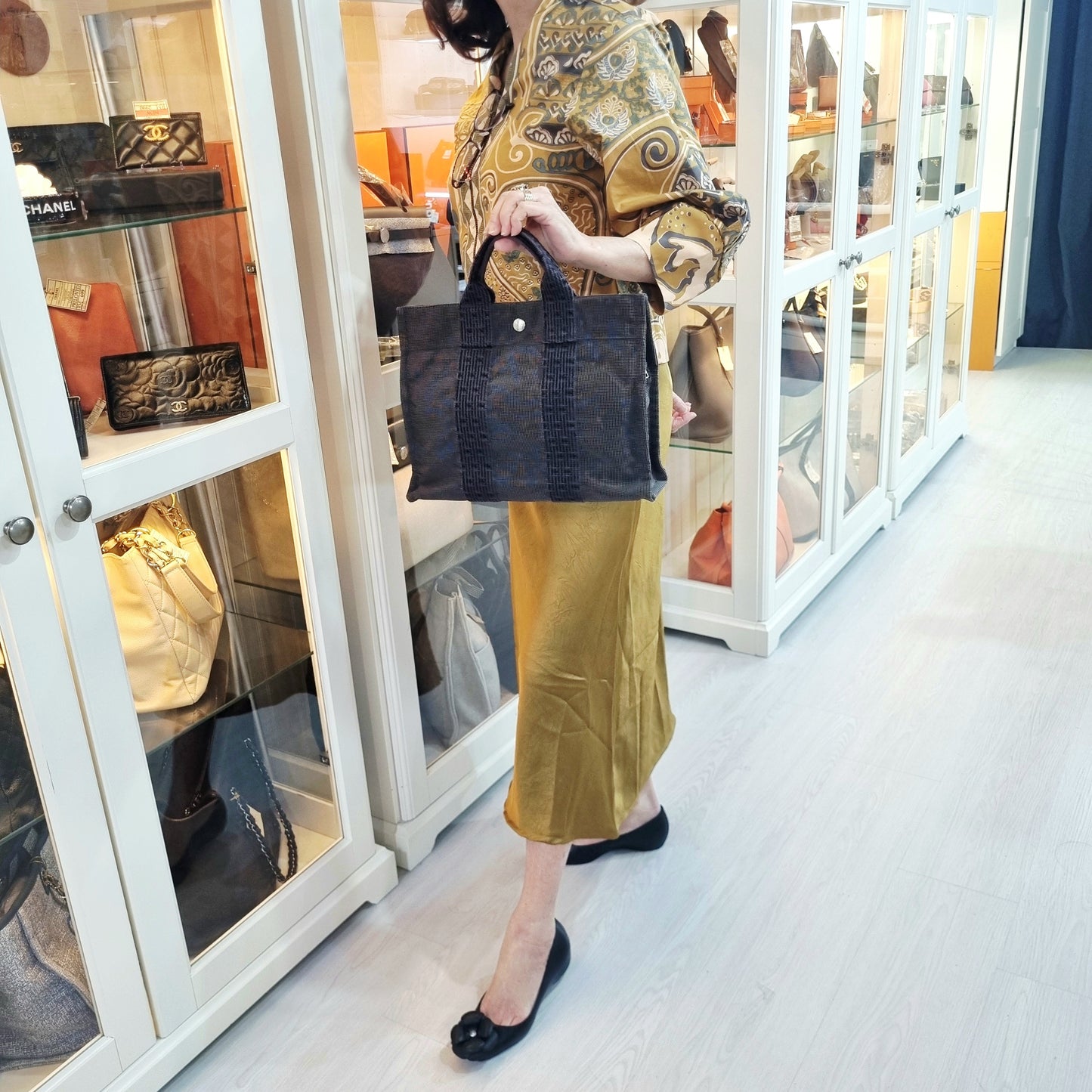 Hermes Fourre Tout PM Canvas Top Handle Shw ( Grey)