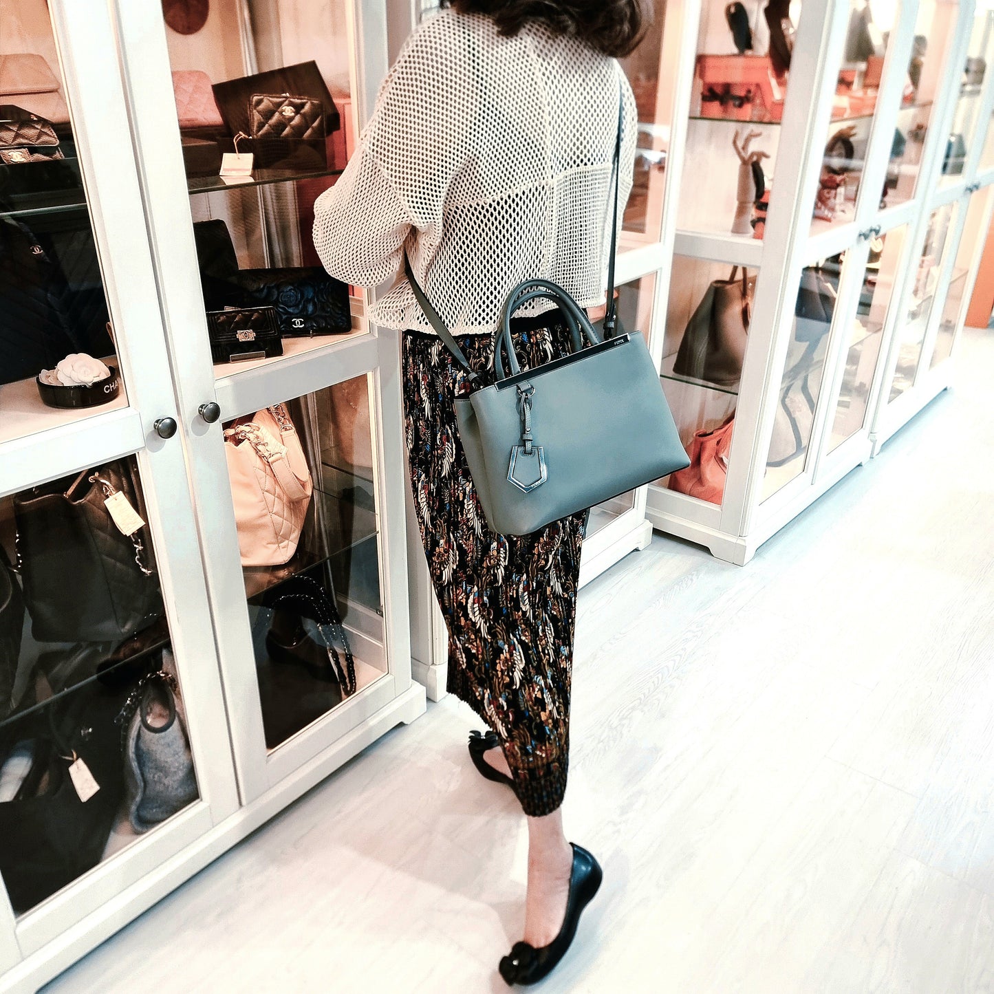 Fendi Petit 2 Jours Leather Tote Bag Shw (Grey)