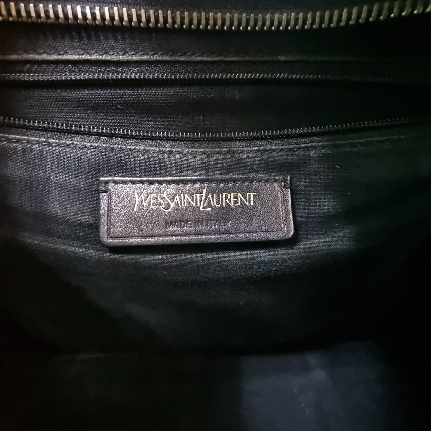 YSL Cabas Chyc Small Leather Bag Ghw (Black)