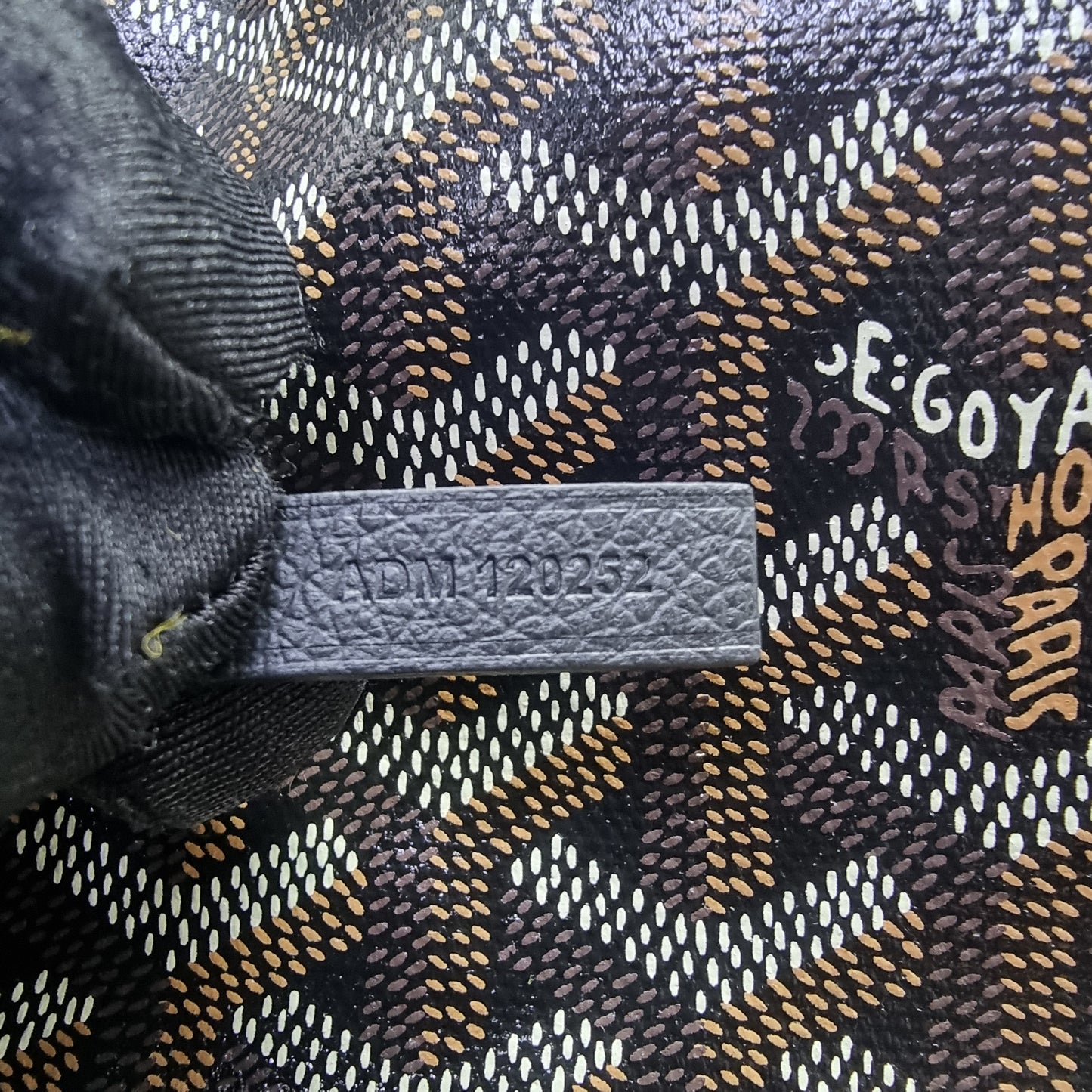Goyard Saint Louis PM Goyardine Canvas Chevroches Calfskin (Black/Tan)