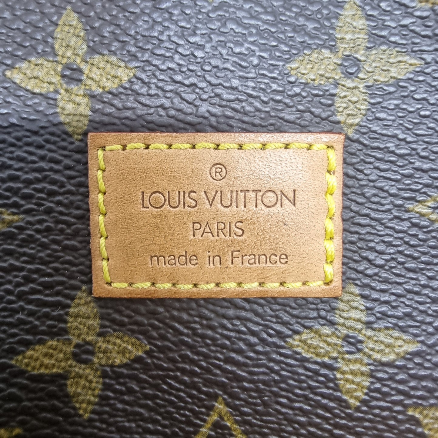 Louis Vuitton Saumur 30 Monogram Ghw