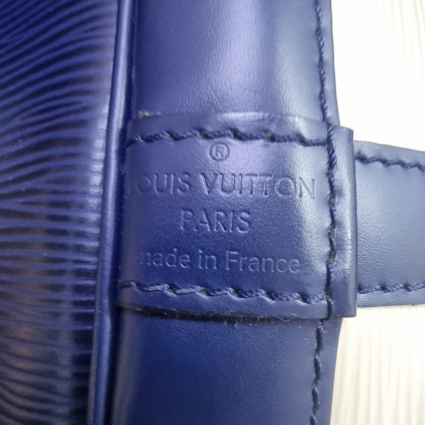 Louis Vuitton Noe PM Epi Shw (White / Navy Blue)