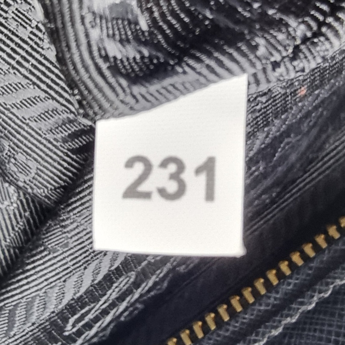 Prada 1BA274 Galleria Saffiano Lux Double Zip Large Tote Ghw (Black)