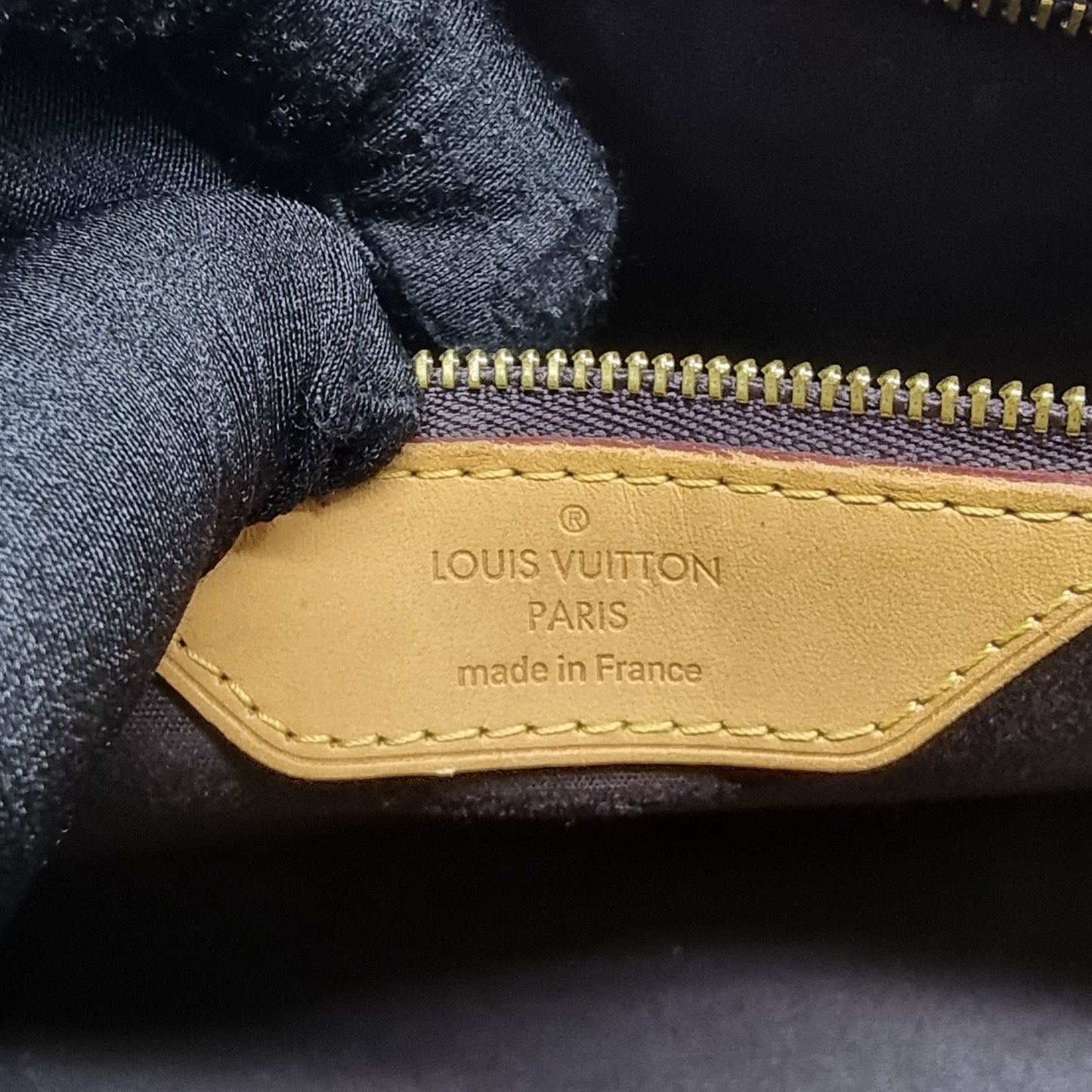 Louis Vuitton Brea MM Amarante Monogram Vernis Ghw