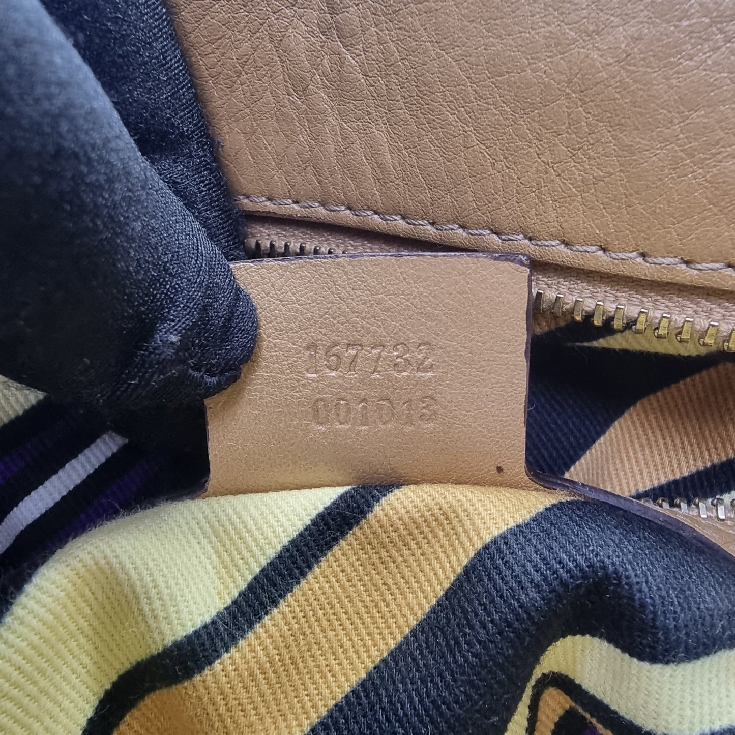 Gucci Britt Tassel Medium Hobo Bag Ghw ( Tan/Brown)