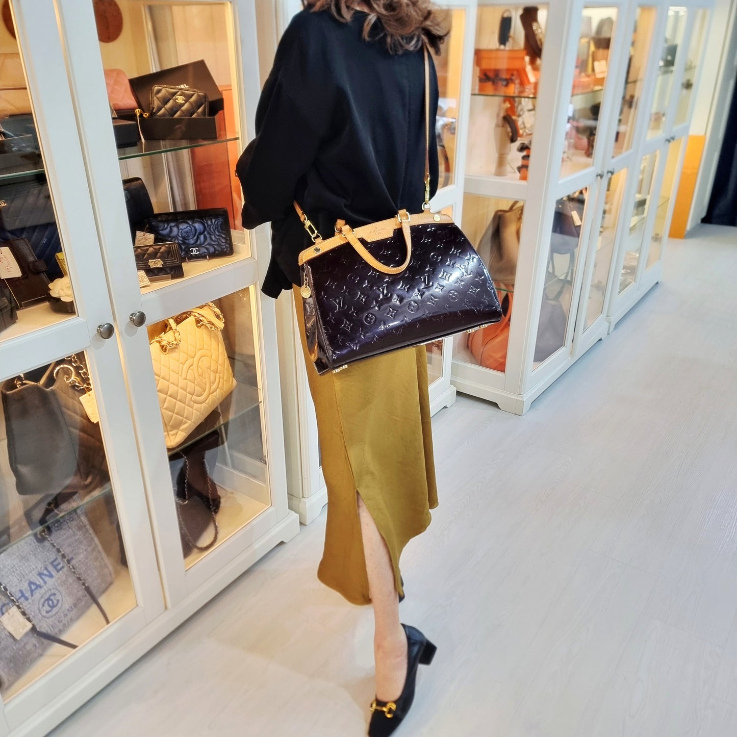 Louis Vuitton Brea MM Amarante Monogram Vernis Ghw