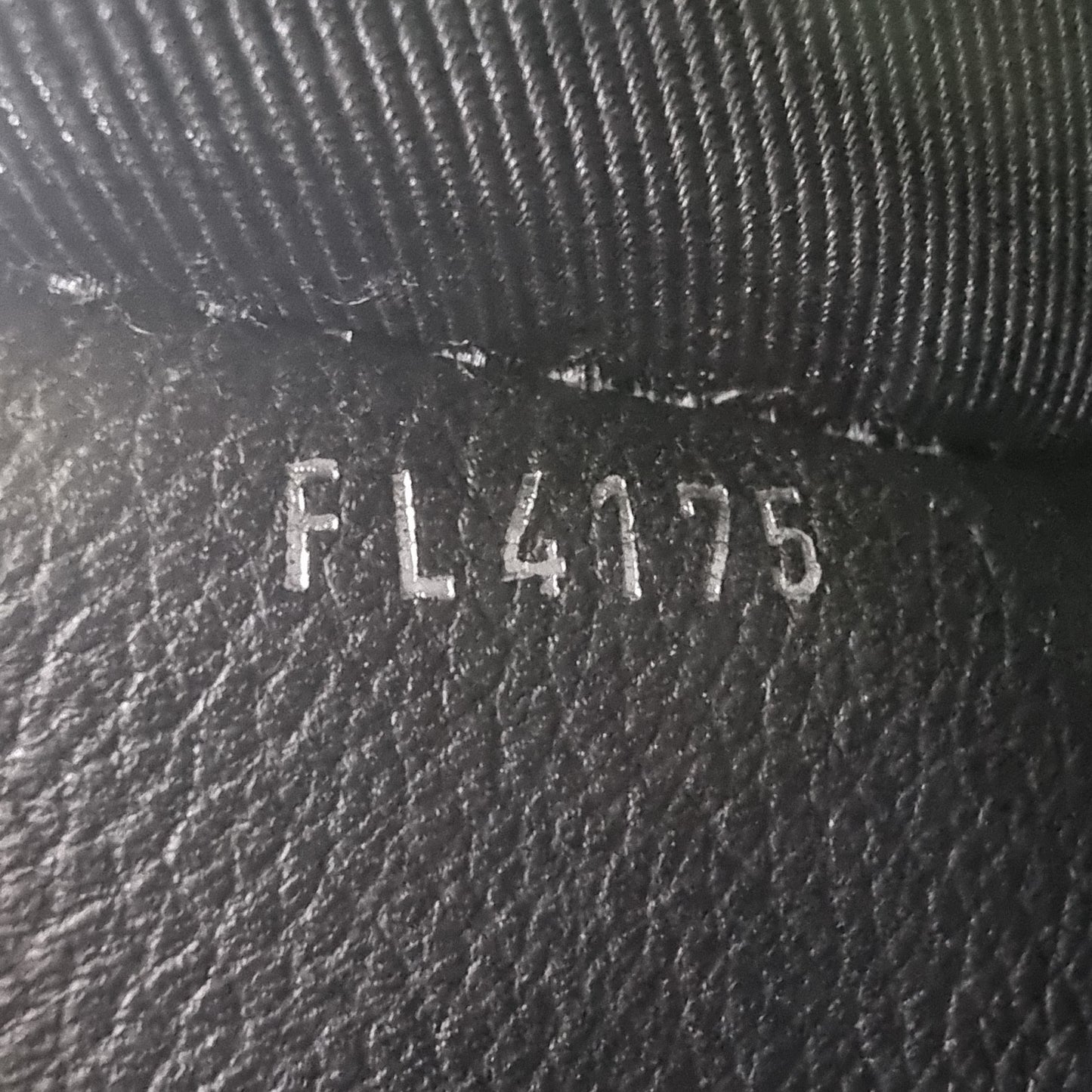 Louis Vuitton Lockme 11 BB Shw (Black)