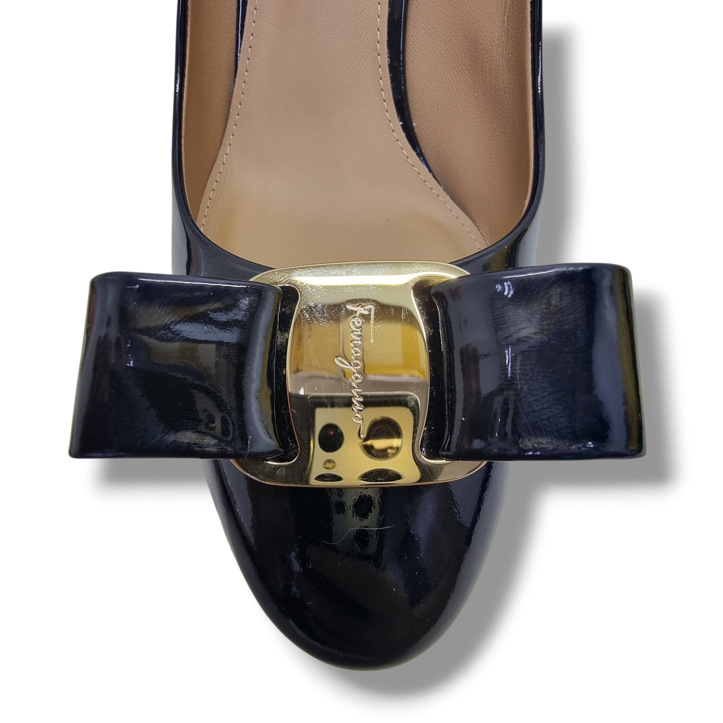 Salvatore Ferragamo Osimo Bow Heels Patent Leather Ghw (Black)