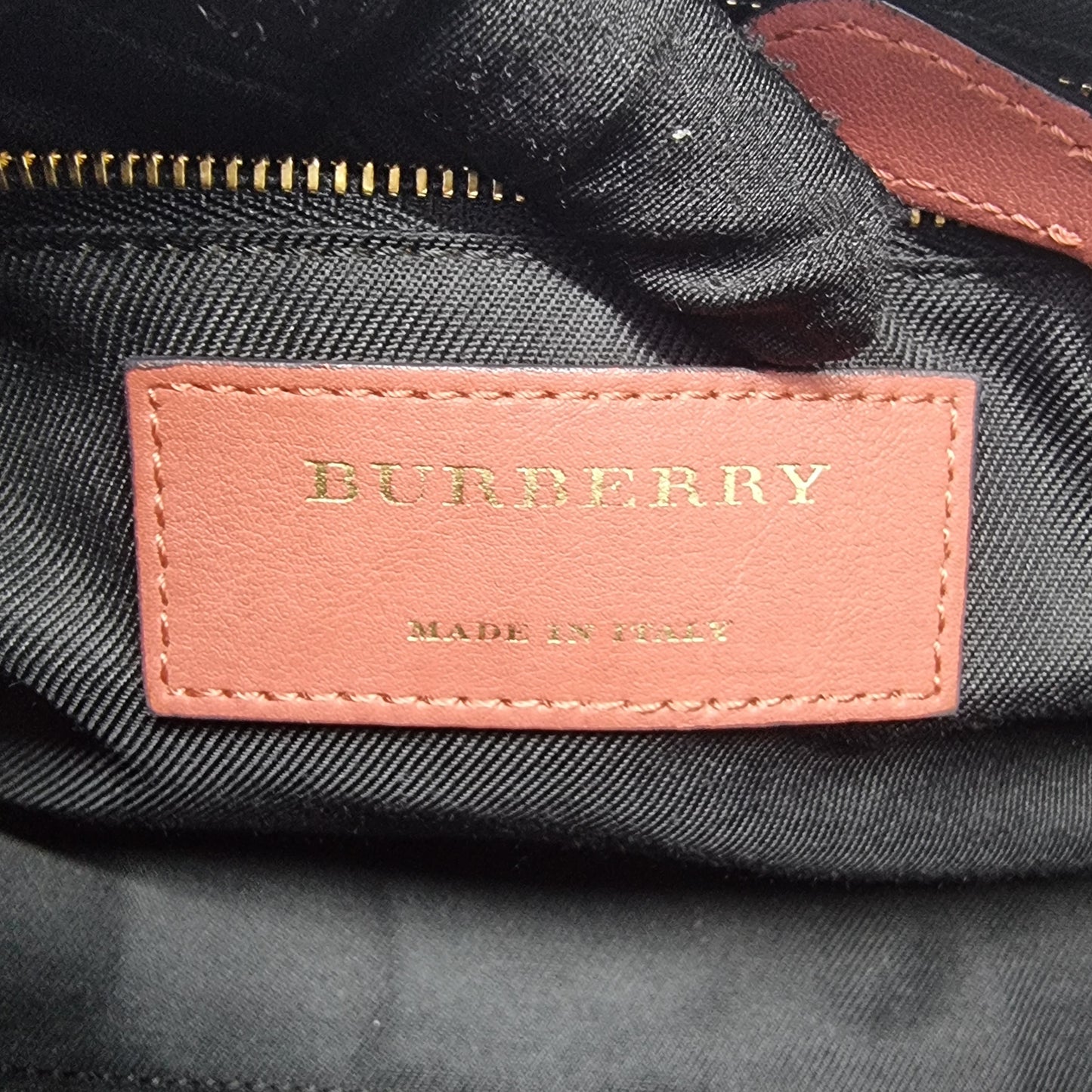 Burberry Horseferry Check Canvas Chichester Crossbody Ghw (Dark Pink)