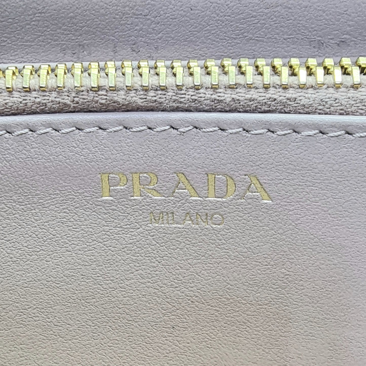 Prada 1ML506 Vitello Move Zippy Wallet Ghw (Beige)
