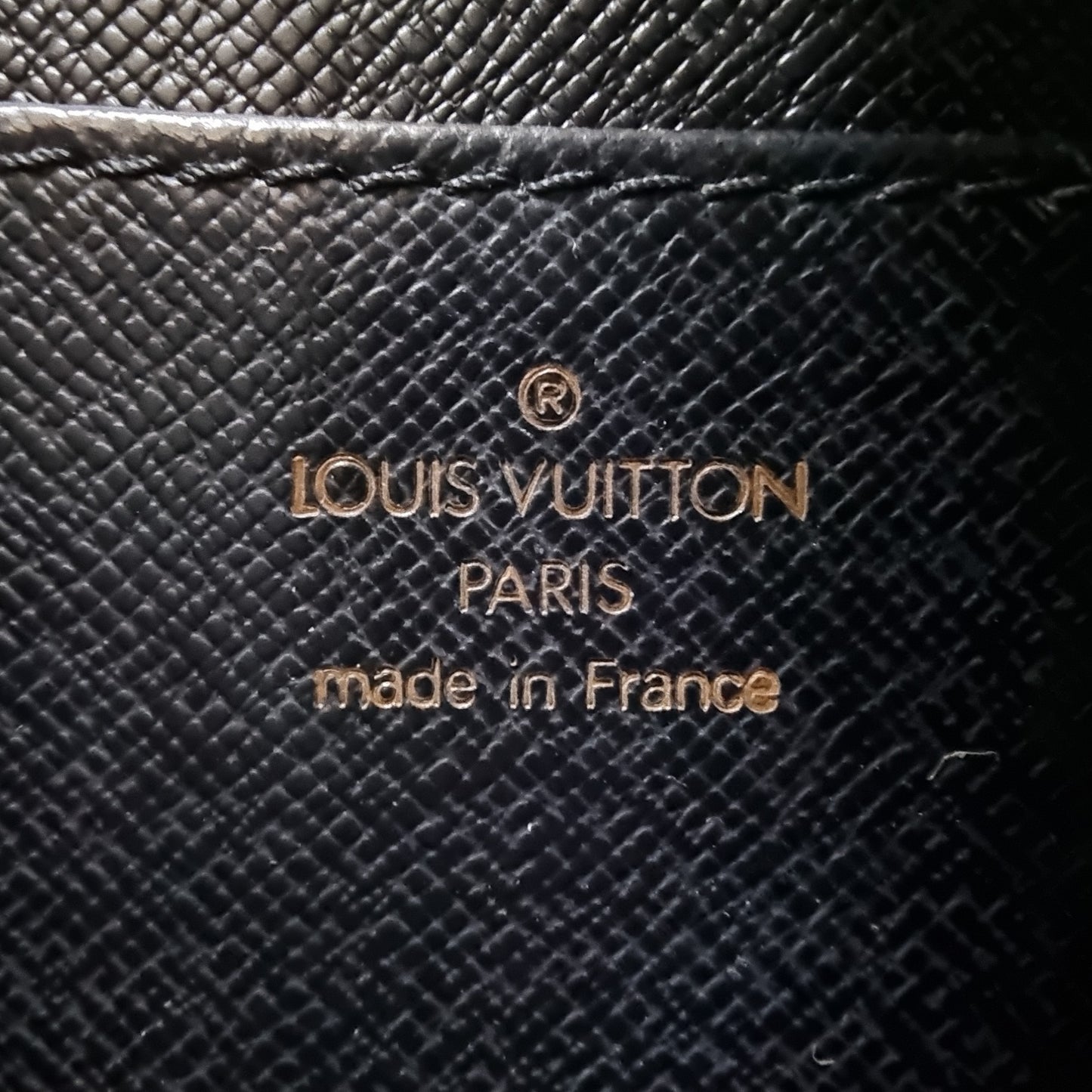 Louis Vuitton Pochette Homme Clutch Epi Ghw (Black)