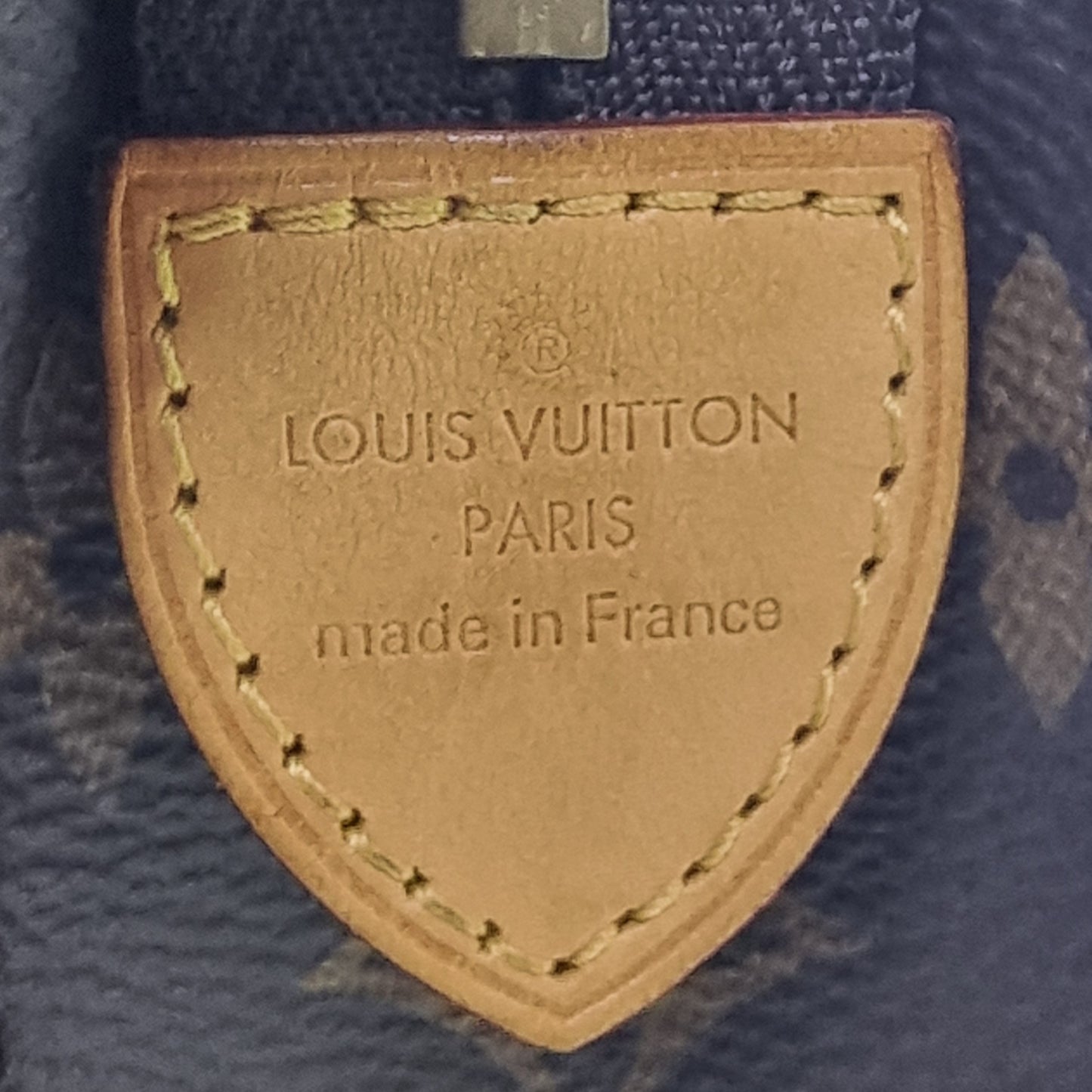 Louis Vuitton Toiletry Pouch 26 Monogram Ghw