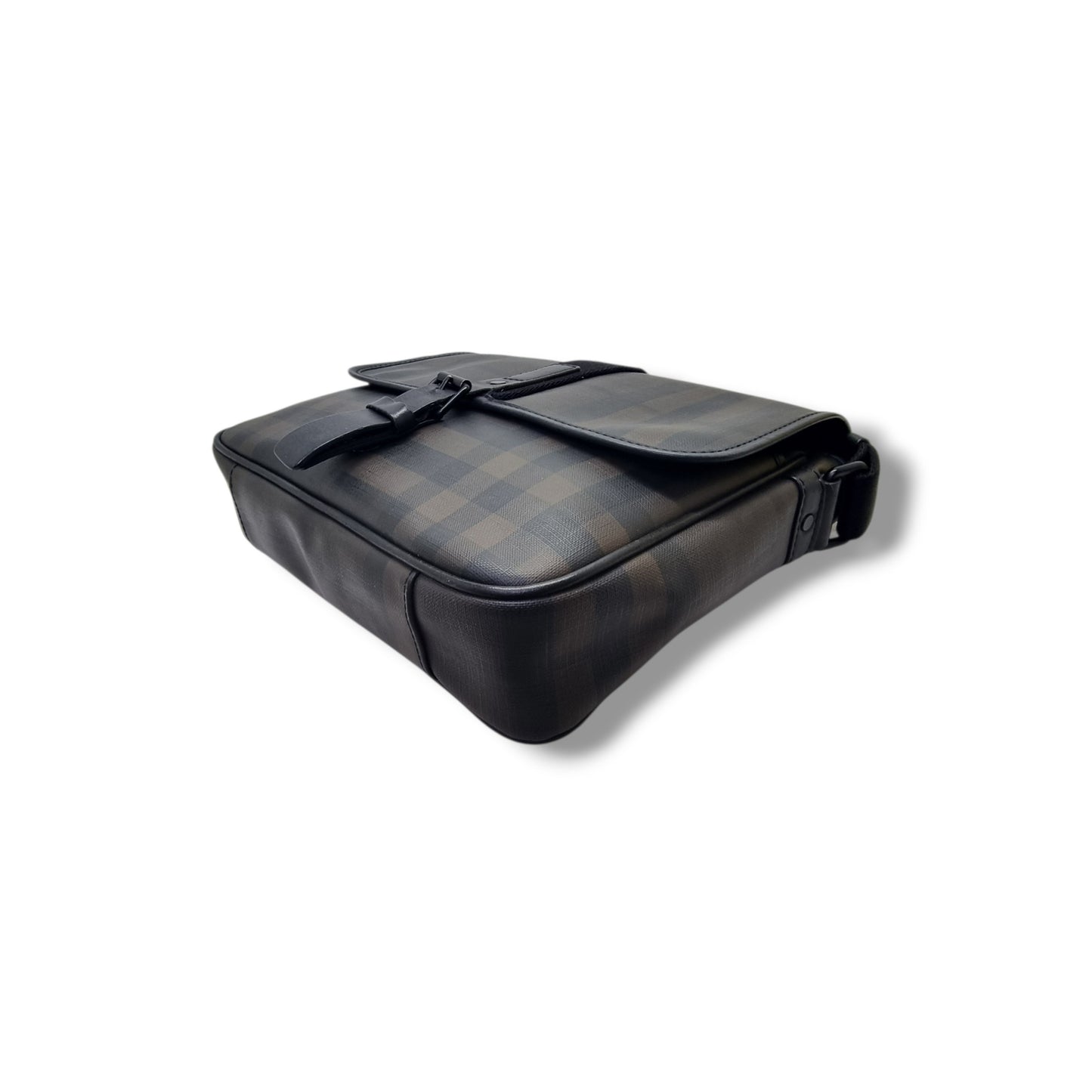 Burberry Smoked Check Canvas Messenger Bag Bhw (Black/Brown)