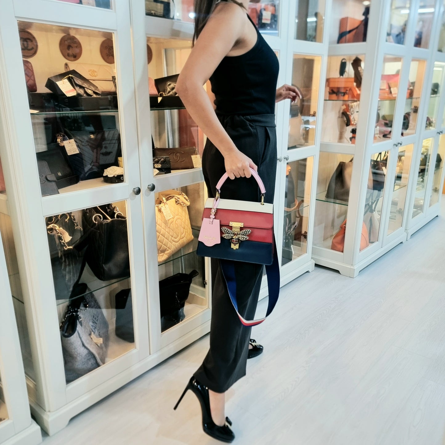 Gucci Queen Margaret Top Handle Leather Tote Antique Gold Hw (White/Red/Navy Blue)