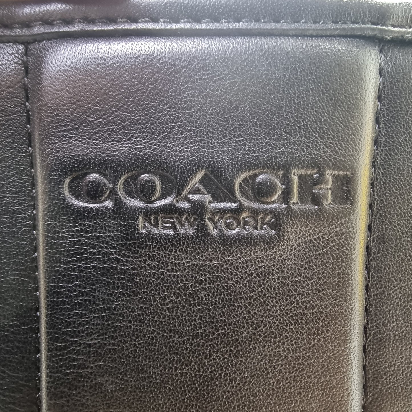 Coach Heritage Signature Canvas Crossbody Shw (Black)