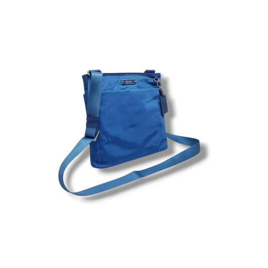 Tumi Voyageur Capri Nylon Crossbody Shw (Sky Blue)