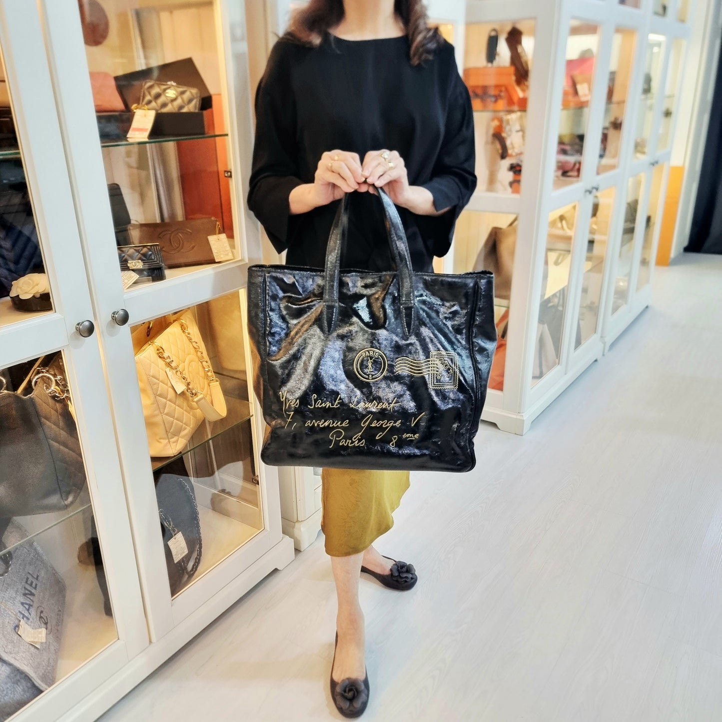 YSL Y-Mail Patent Leather Large Document Bag Ghw (Black)