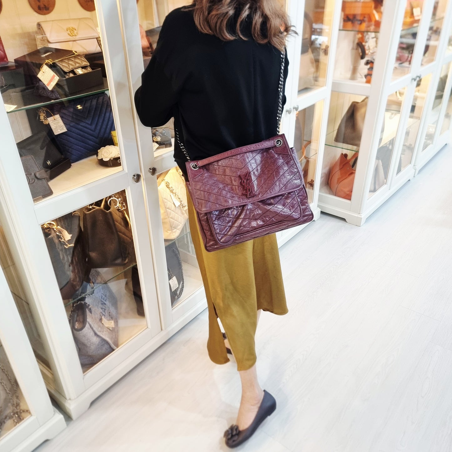 YSL Niki Large Calfskin Leather Bag Shw (Burgundy)
