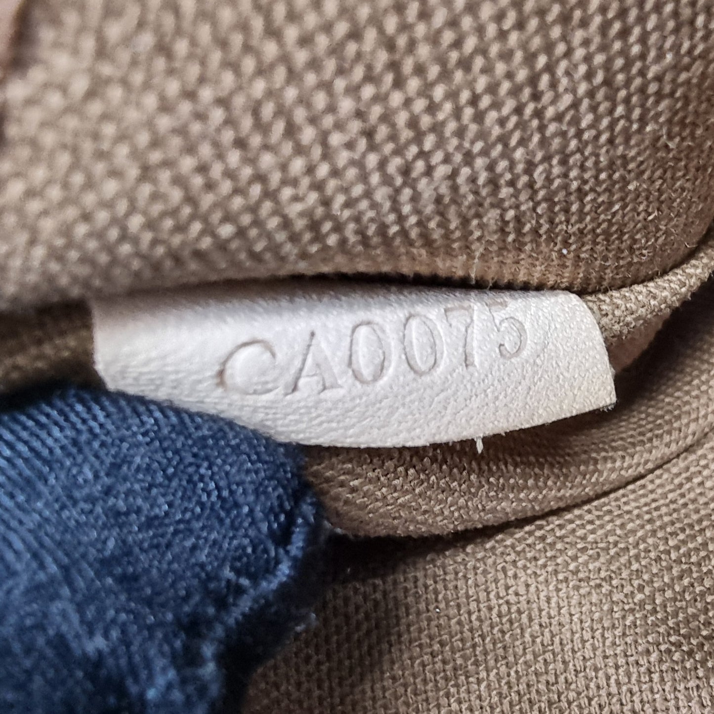 Louis Vuitton Sac Bosphore Monogram Ghw