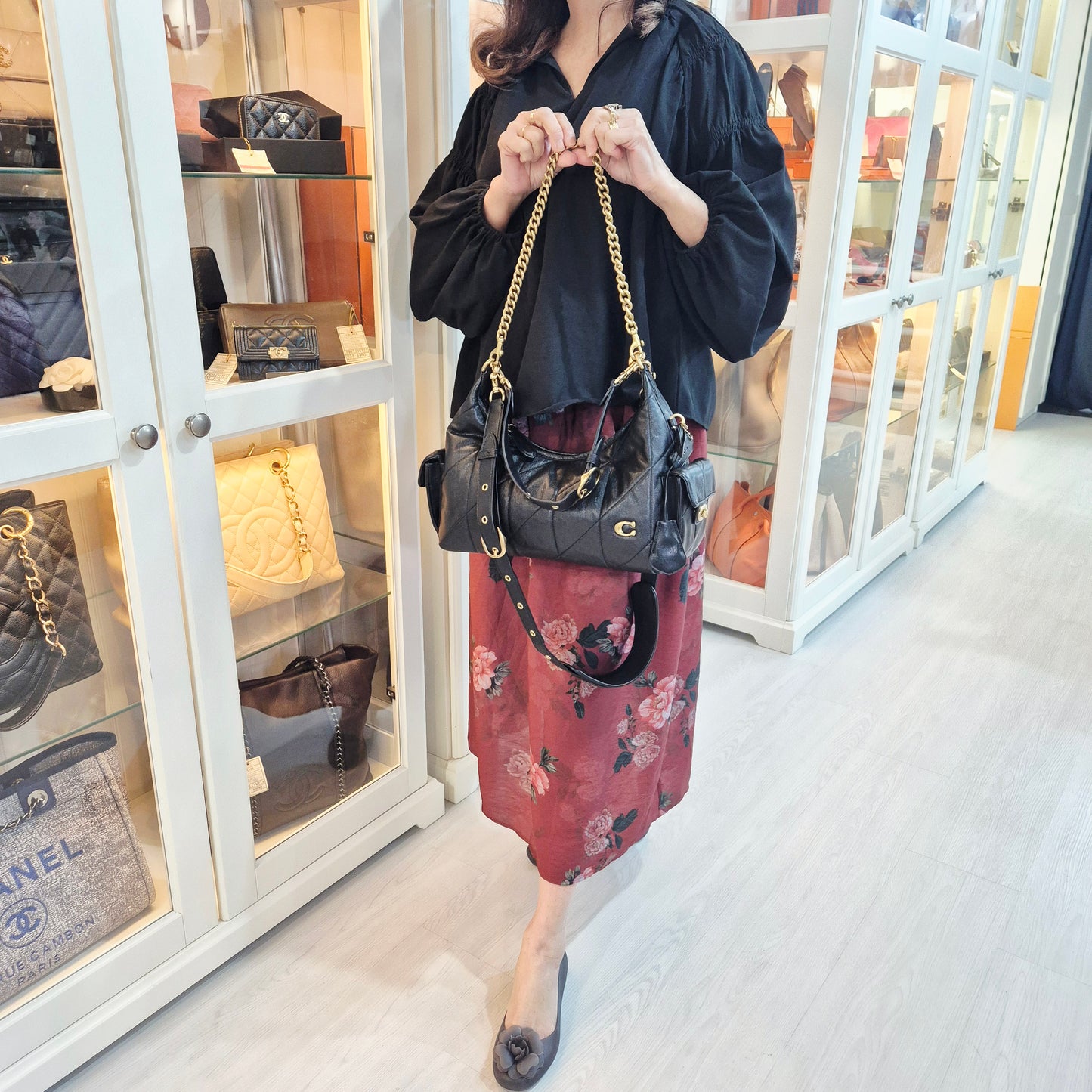 Coach Juliet Pocket 30 Smooth Leather Hobo Bag Ghw (Black)