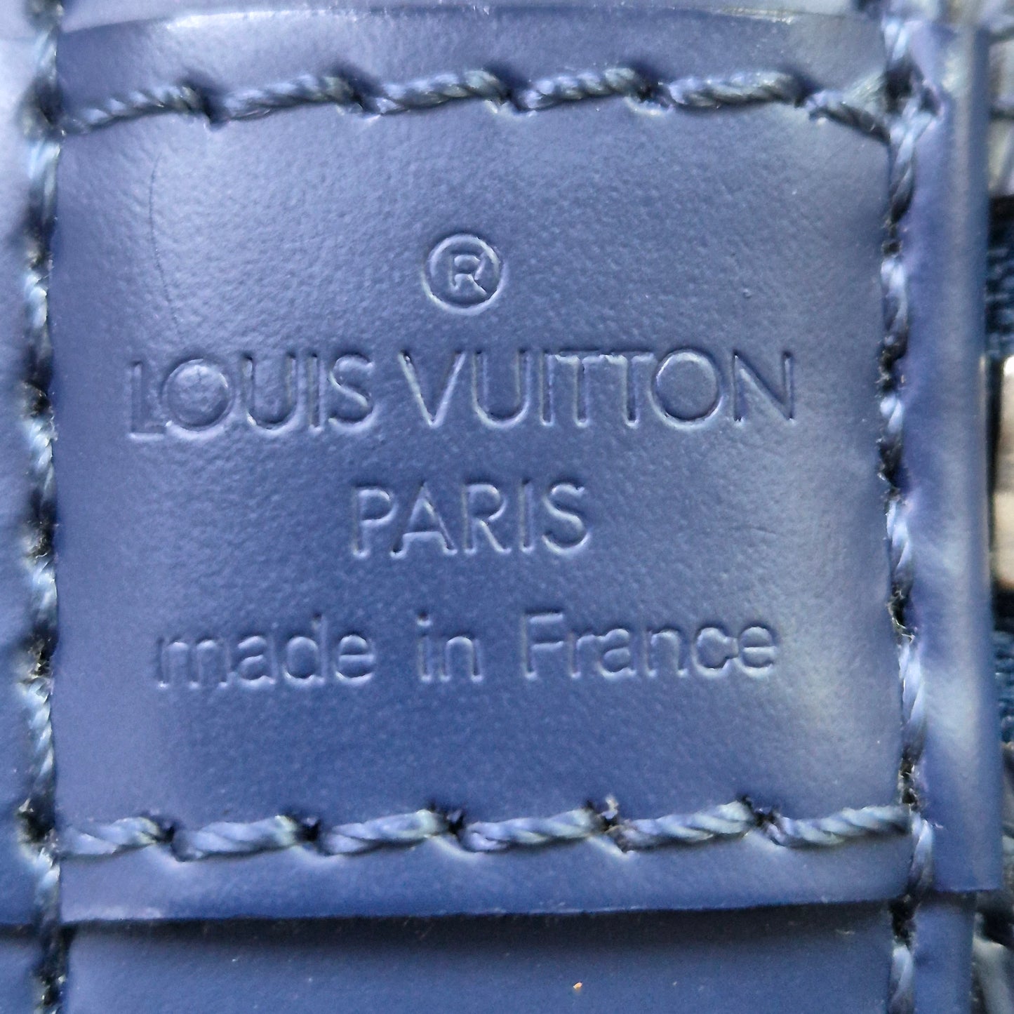 Louis Vuitton	Alma BB Epi Indigo Blue Shw