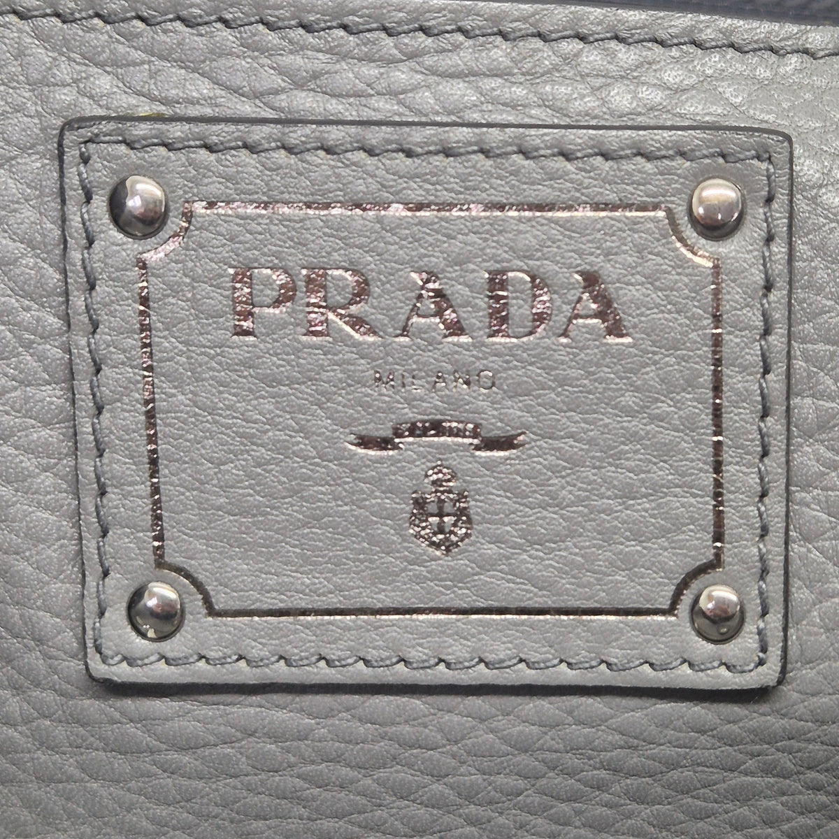 Prada BN2700 Vitello Daino Leather Tote Bag Shw (Grey)