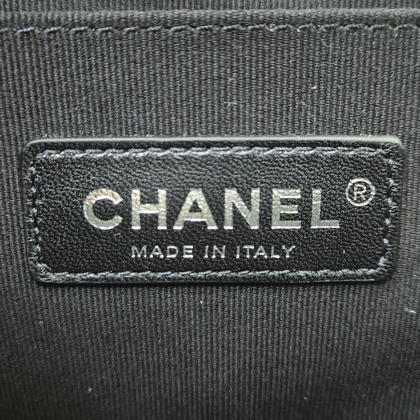 Chanel Boy Medium Caviar Rhw (Black)