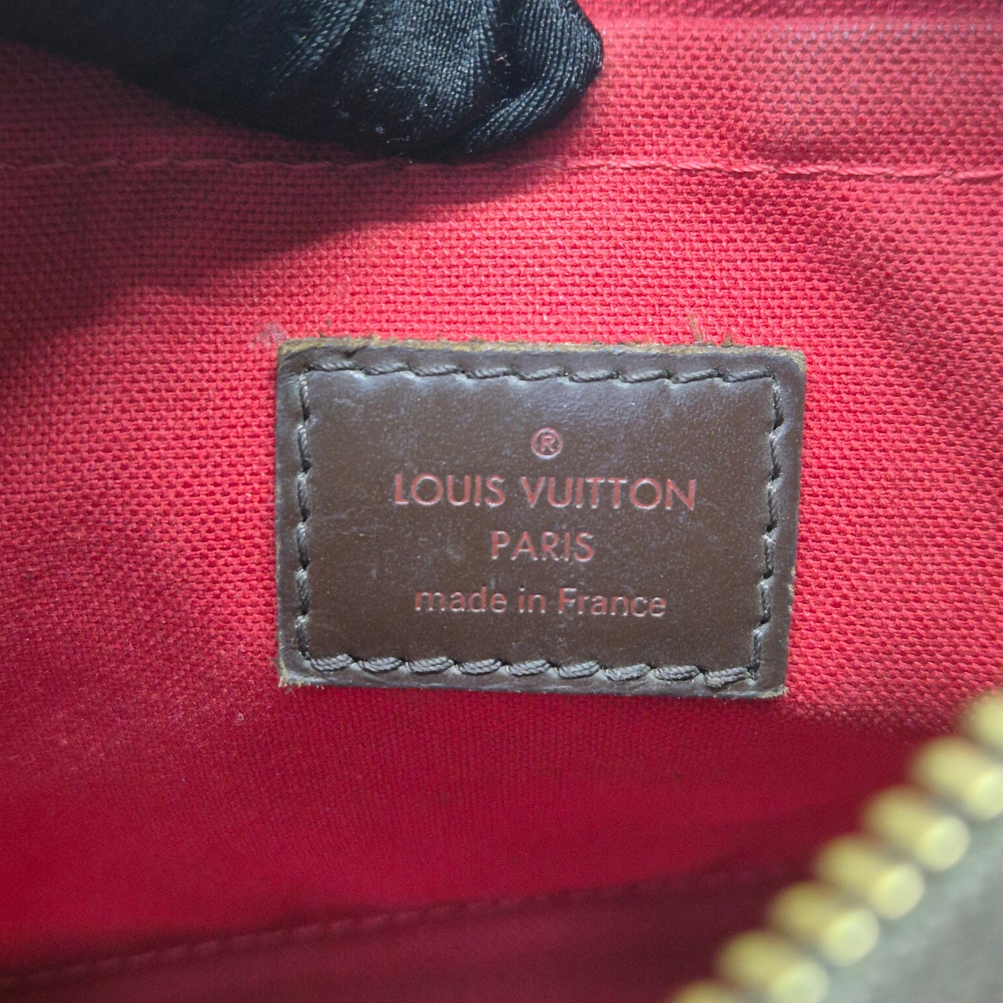 Louis Vuitton Thames PM Damier Ebene Ghw