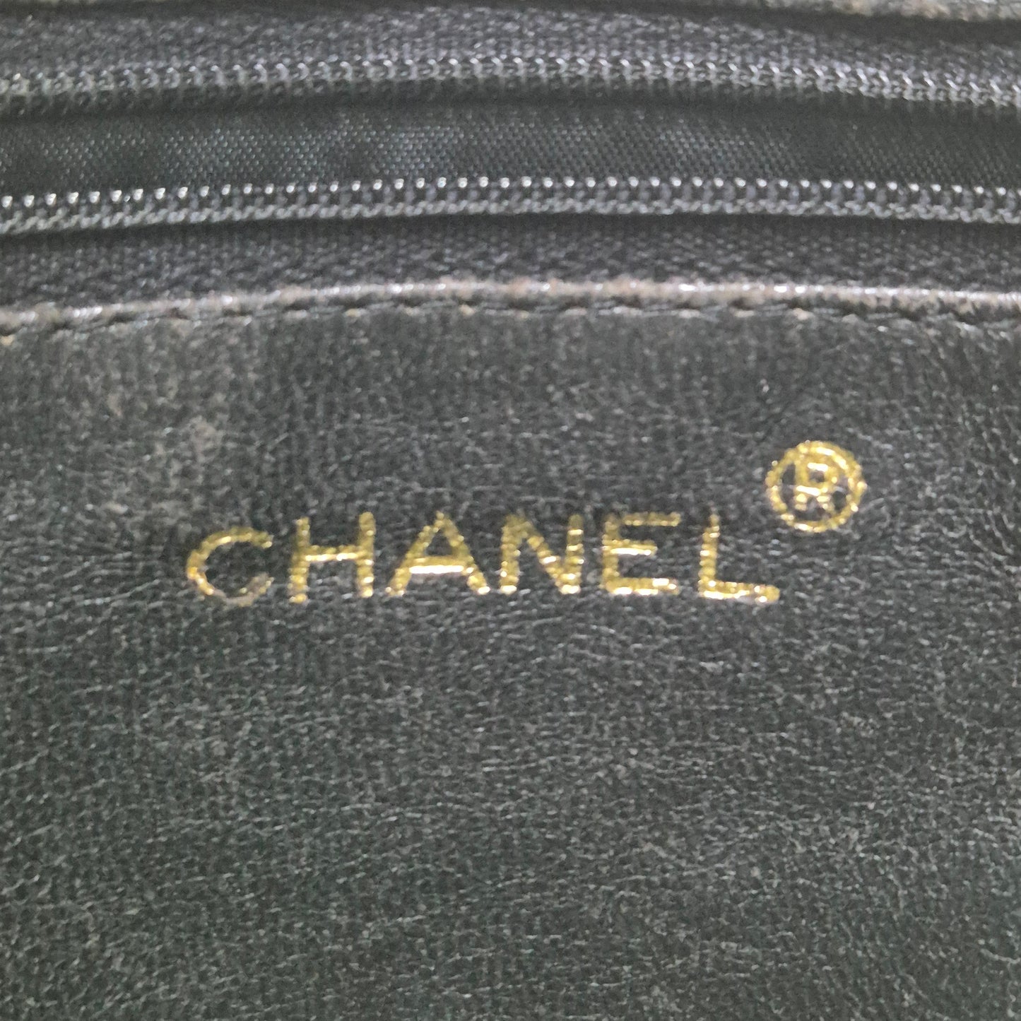 Chanel Vintage Camera Bag With Tassle Lambskin Ghw (Black)