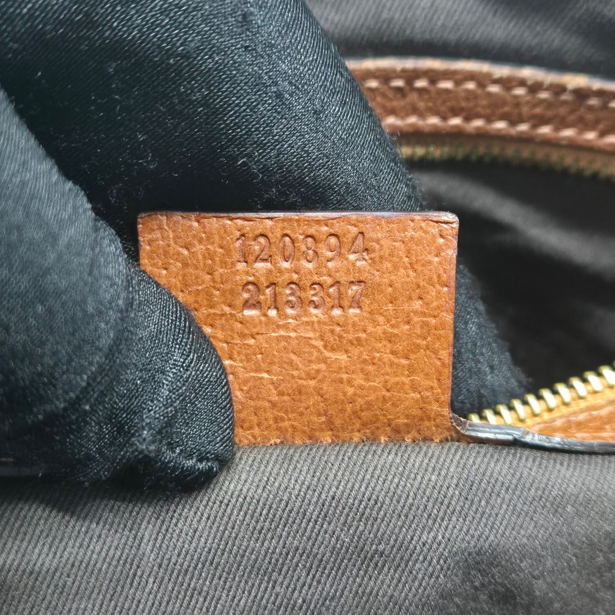 Gucci GG Canvas Stud Crossbody Ghw (Beige/Brown)