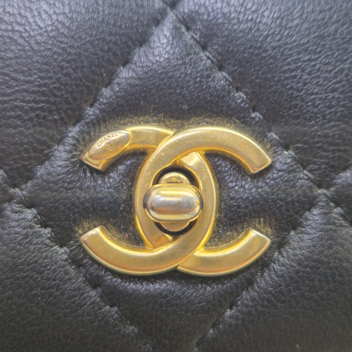 Chanel Pearl Crush Flap Wallet/Card Holder On Chain Lambskin Ghw (Black)