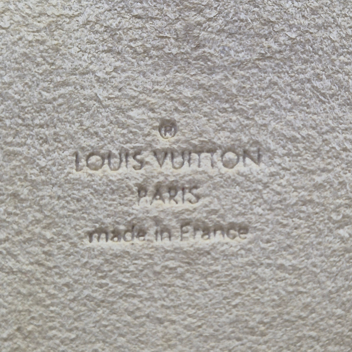 Louis Vuitton Pochette Florentine Monogram Ghw